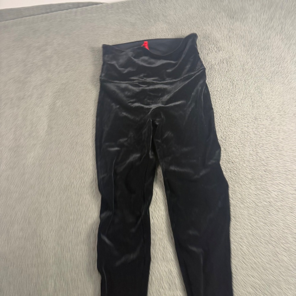 Spanx Black Velvet High Waisted Shaping Leggings Size Medium M Slimming Luxe